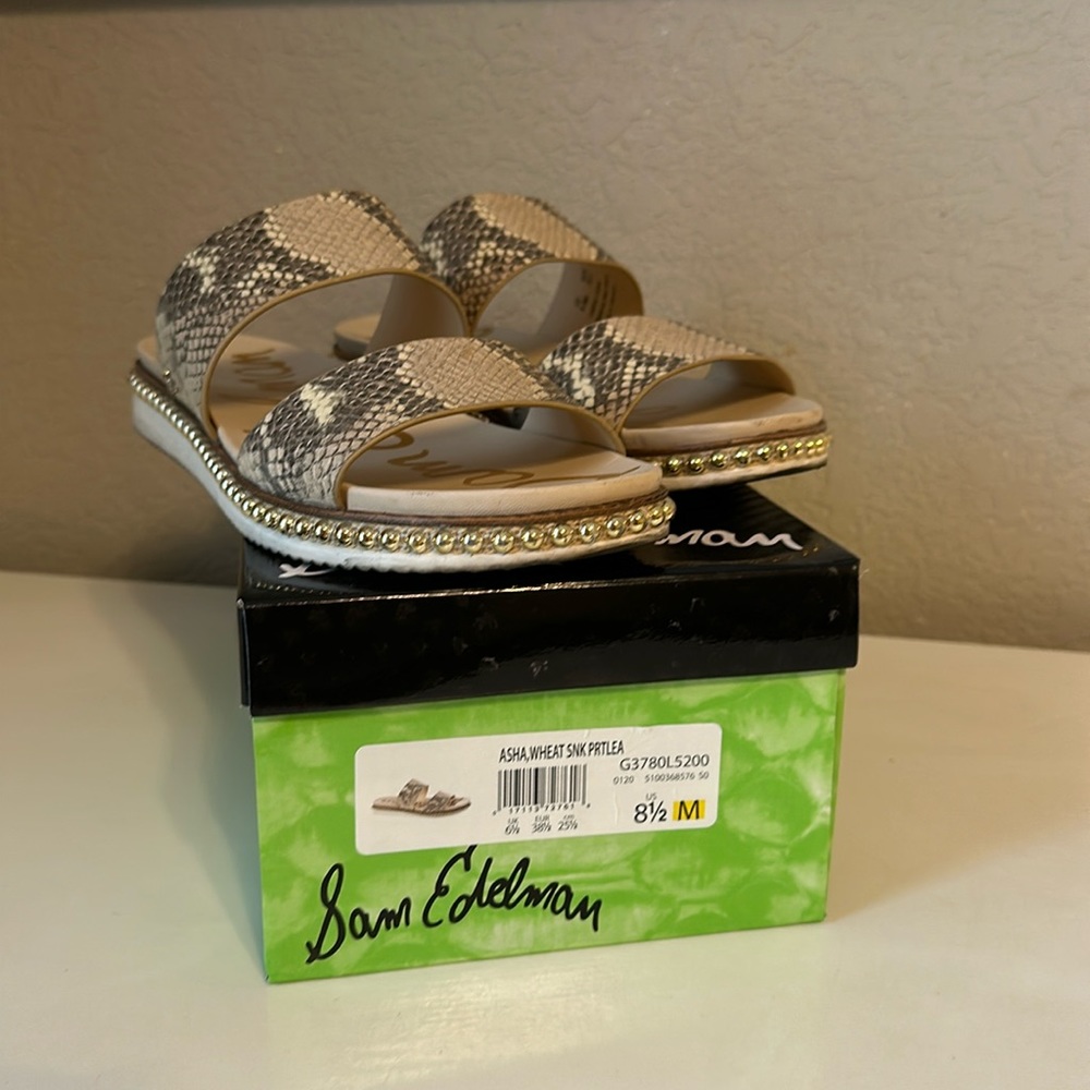 Sam Edelman size 8.5M women’s sandal. Snake print with gold bead detail.